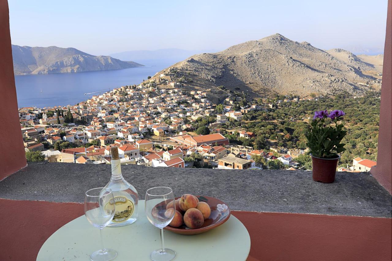 Vila Astradeni Symi Exteriér fotografie